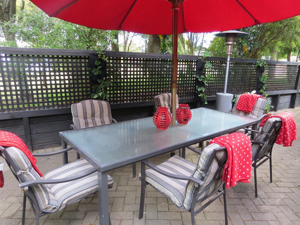 The Loft Bed And Breakfast Lac Lac Taupo Extérieur photo